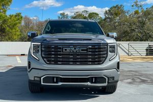 2024-GMC-Sierra-1500-Diesel-3.jpg