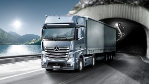 Spot-Rates-in-Trucking-Understanding-the-Recent-Settling-Trend-Mercedes-Benz-Actros.jpg