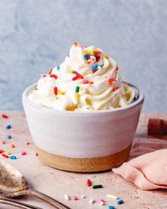 Frozen-Yogurt-Recipe-002.jpg