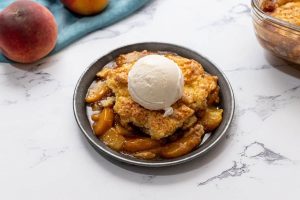 The-Best-Recipe-for-Peach-Cobbler.jpg