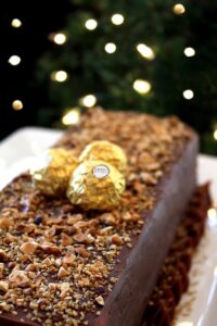 Šokoladinis meringue pyragas su Frangelico