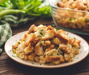 Senamadiškas duonos įdaro receptas