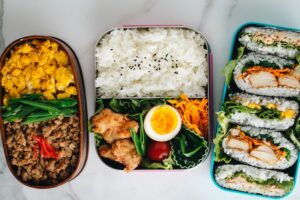 Grįžkite į mokyklą „Easy Bento Box“ idėjos • Tiesiog viena