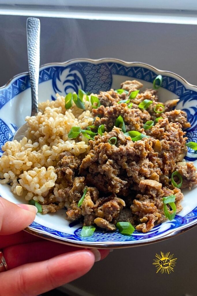 10 minučių azijietiškas baltymų dubuo – labai skanu! Tofu, jautiena,