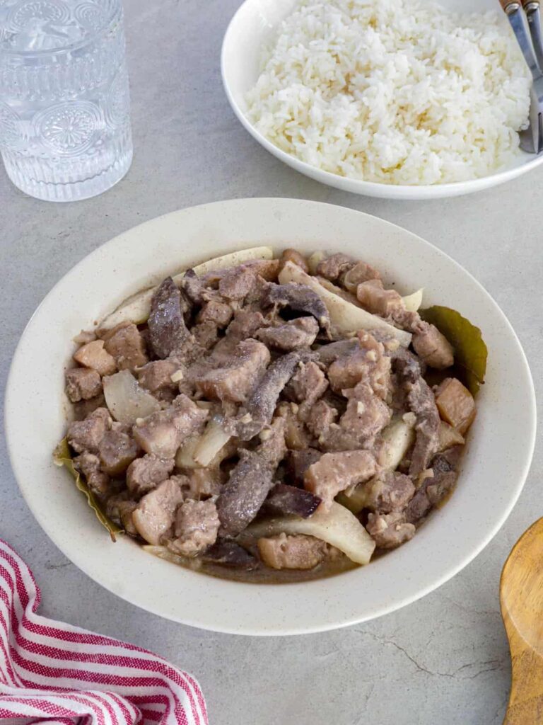 Kilawing Labanos ir kiauliena – Kawaling Pinoy