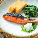 Japoniška sūdyta lašiša (Shiozake) • Tik viena kulinarijos knyga